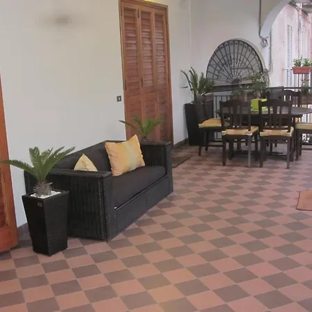 Guest house Casa Stefania Meta