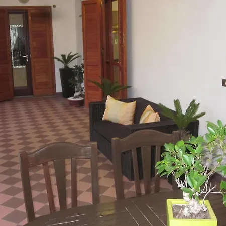 Casa Stefania Guest house *