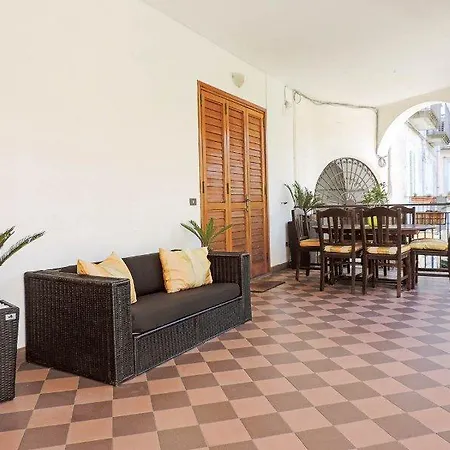 Casa Stefania * Meta